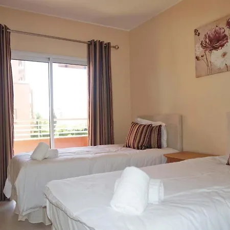 Apartman Fantastic With Pool Almost On The Sandy Beach! Portimão